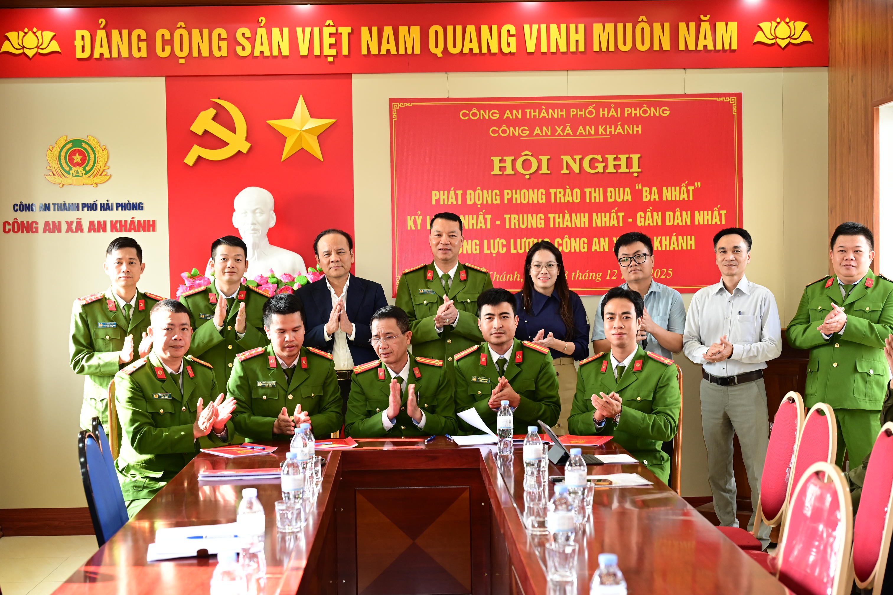Công an xã An Khánh phát động phong trào thi đua “Ba nhất” và công bố quyết định thành lập Chi hội Cựu CAND xã